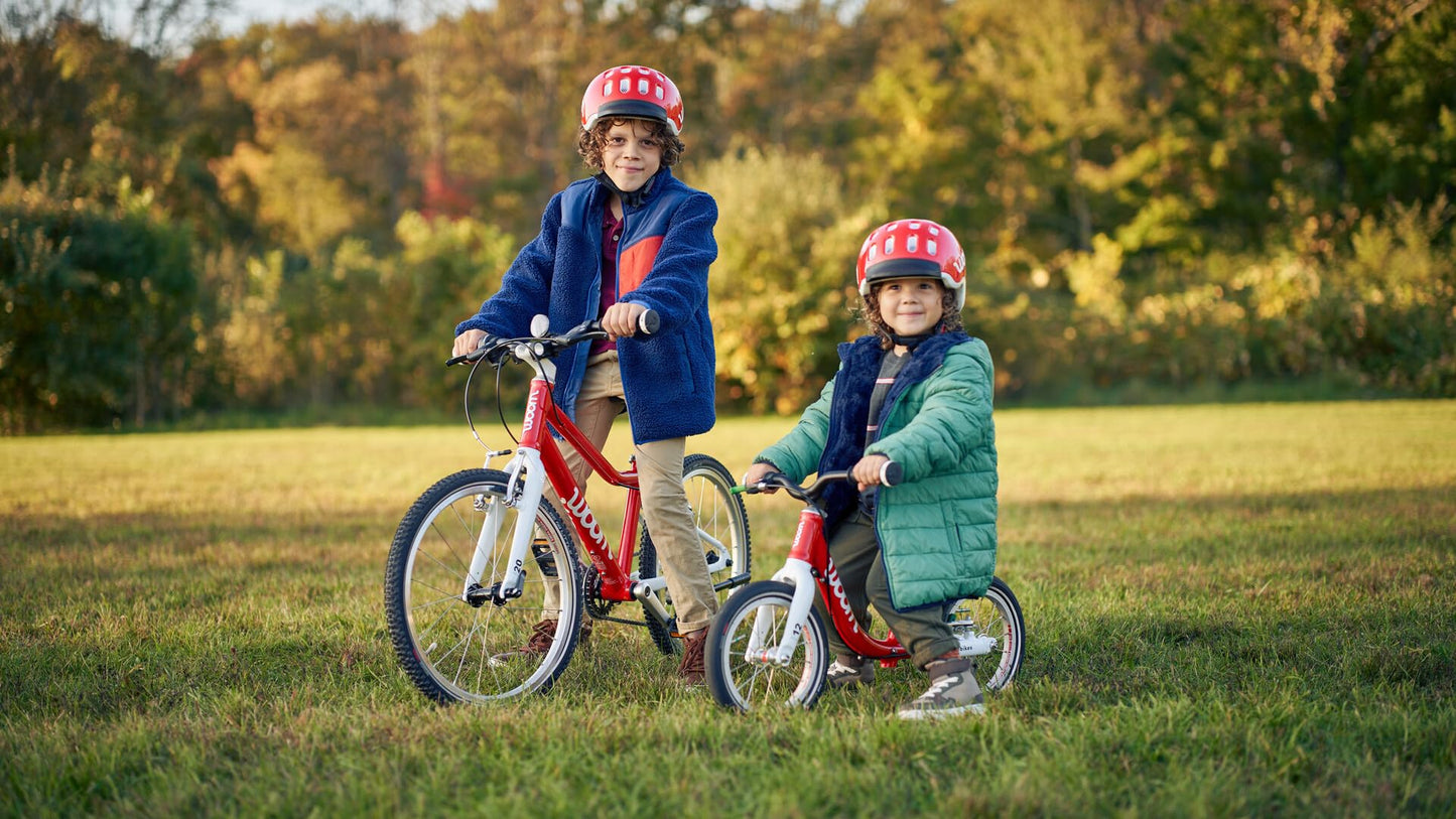 woom 4 Children’s Bicycle for Kids 6-8 Years Old, 20-Inch Wheels, Lightweight Bike with Handbrake & 7-Speed Shifter for Boys & Girls - Red