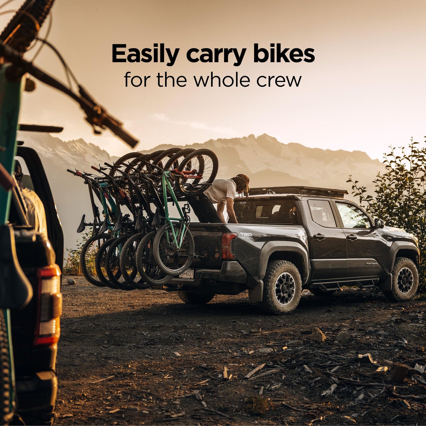 Thule Revert Verticle Hitch Bike Rack, Mountain Bike Rack for Trucks and Vans, Assisted Lift and Lower, 6 Bike Hitch Rack, e-Bike Compatible Verticle Rack, no Frame or Fork Contact